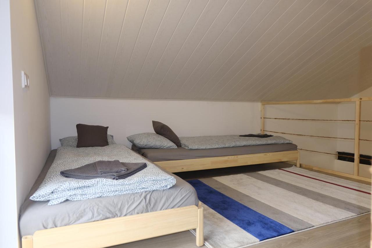 Kajari Apartmanhaz Balatonfőkajár Extérieur photo